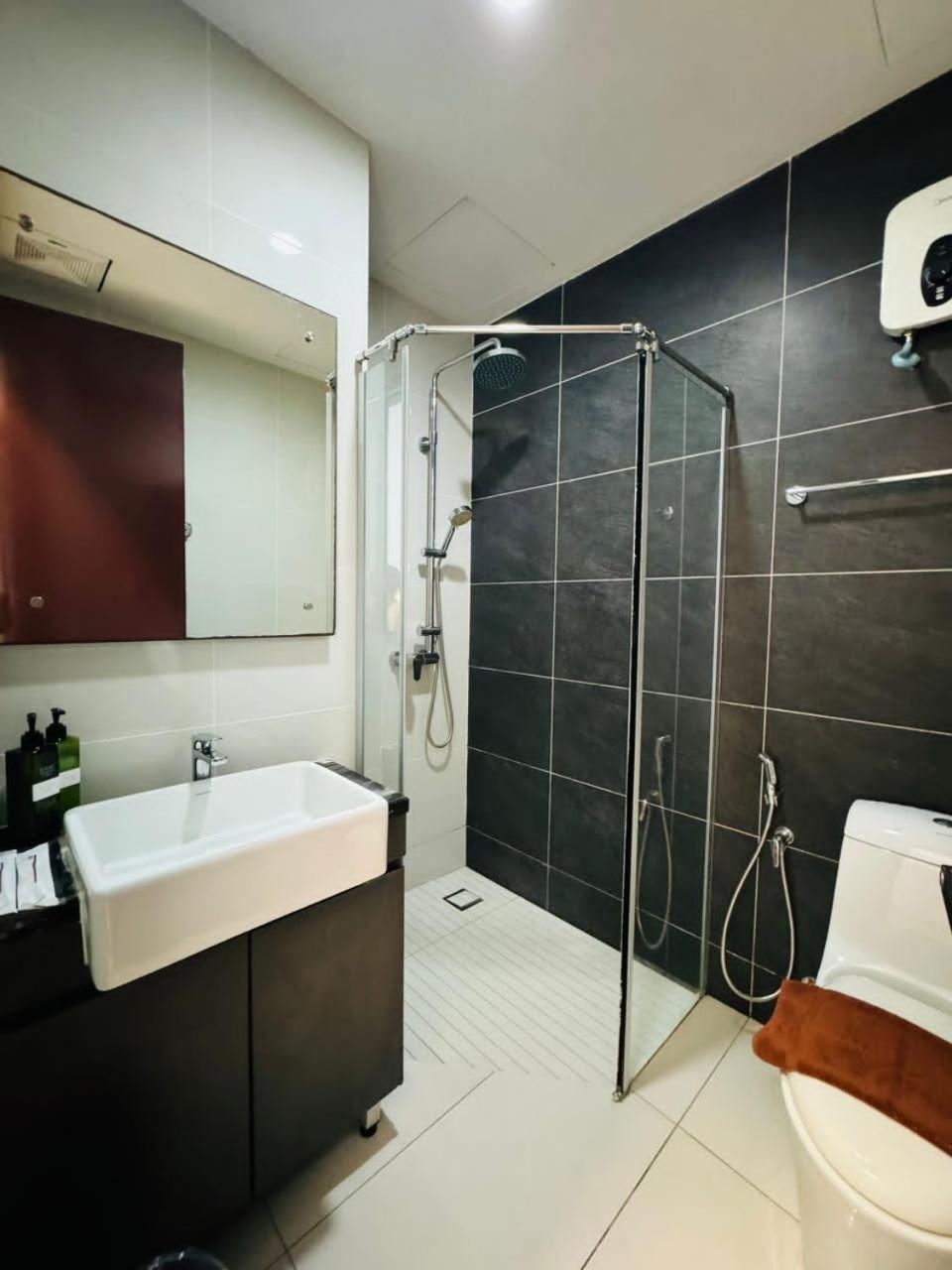Country Garden Danga Bay By Widebed Jb Guest house 5*